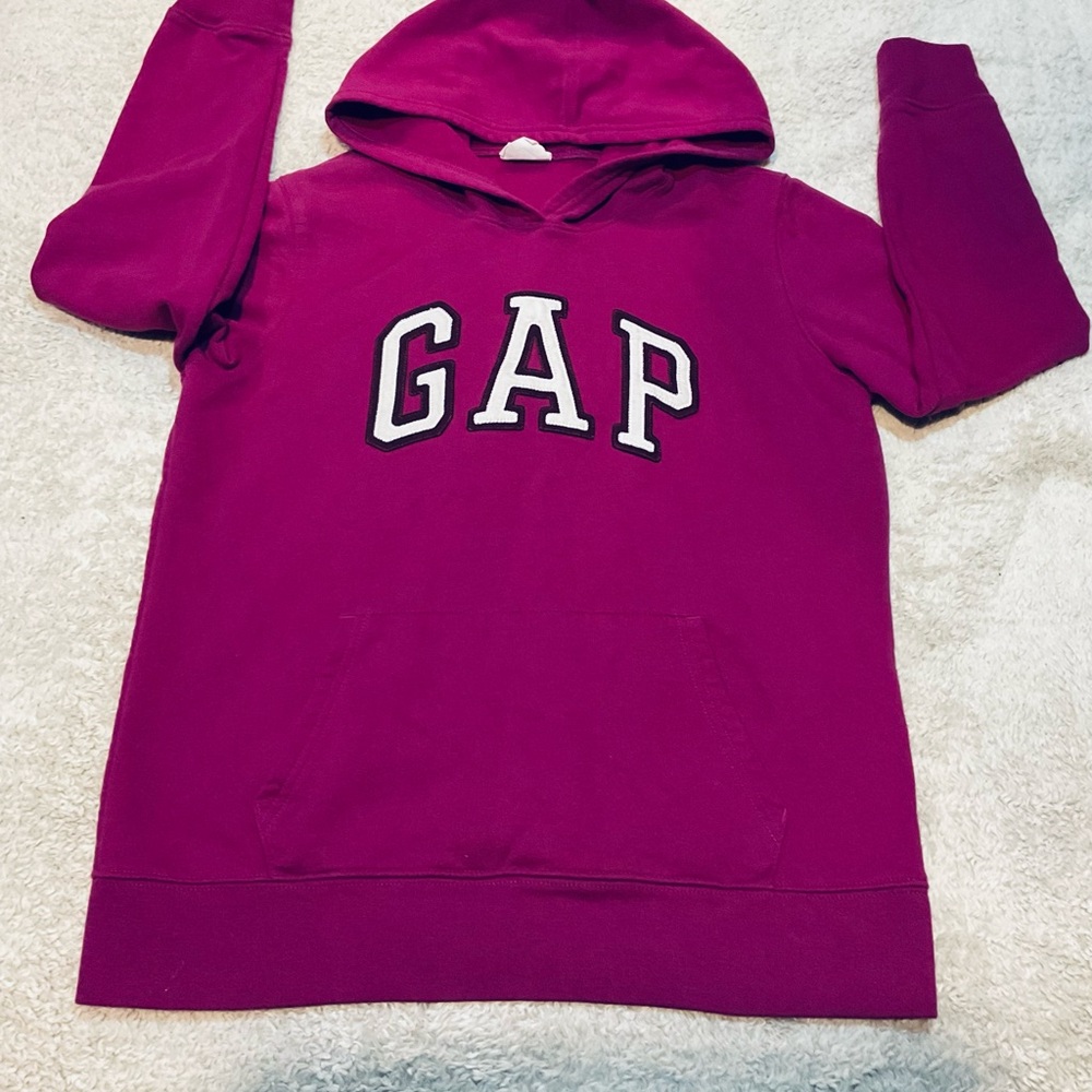 GAP Womens Rasberry colored Hoodie Size S